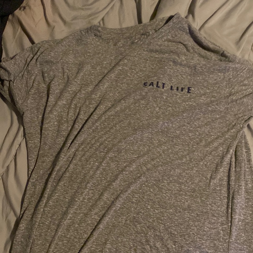 Gray salt life tee size large